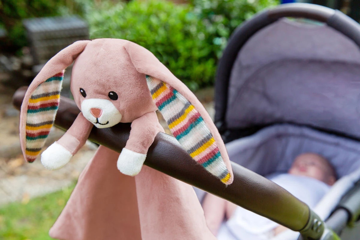 Zazu - Becky Le Lapin - Doudou Musical Ou Bruit Blanc 50 Cm – Image 3